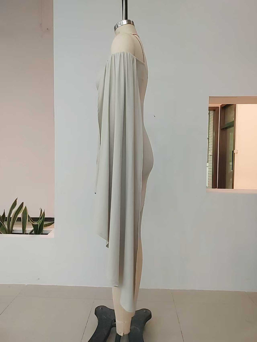 Wholesale stretch jersey midi dress elegant side drape design for brand bulk order