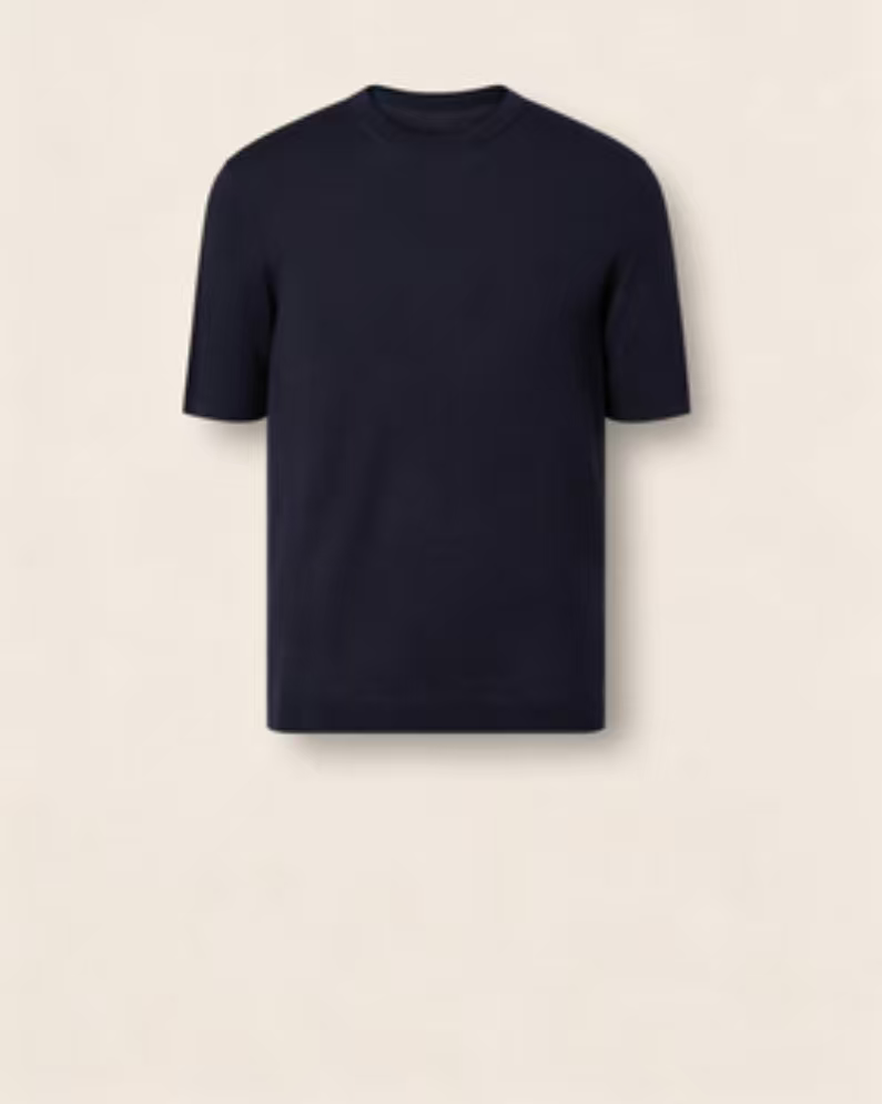 Haideyu wholesale vintage sports number tee male model side profile outdoor wearing shot