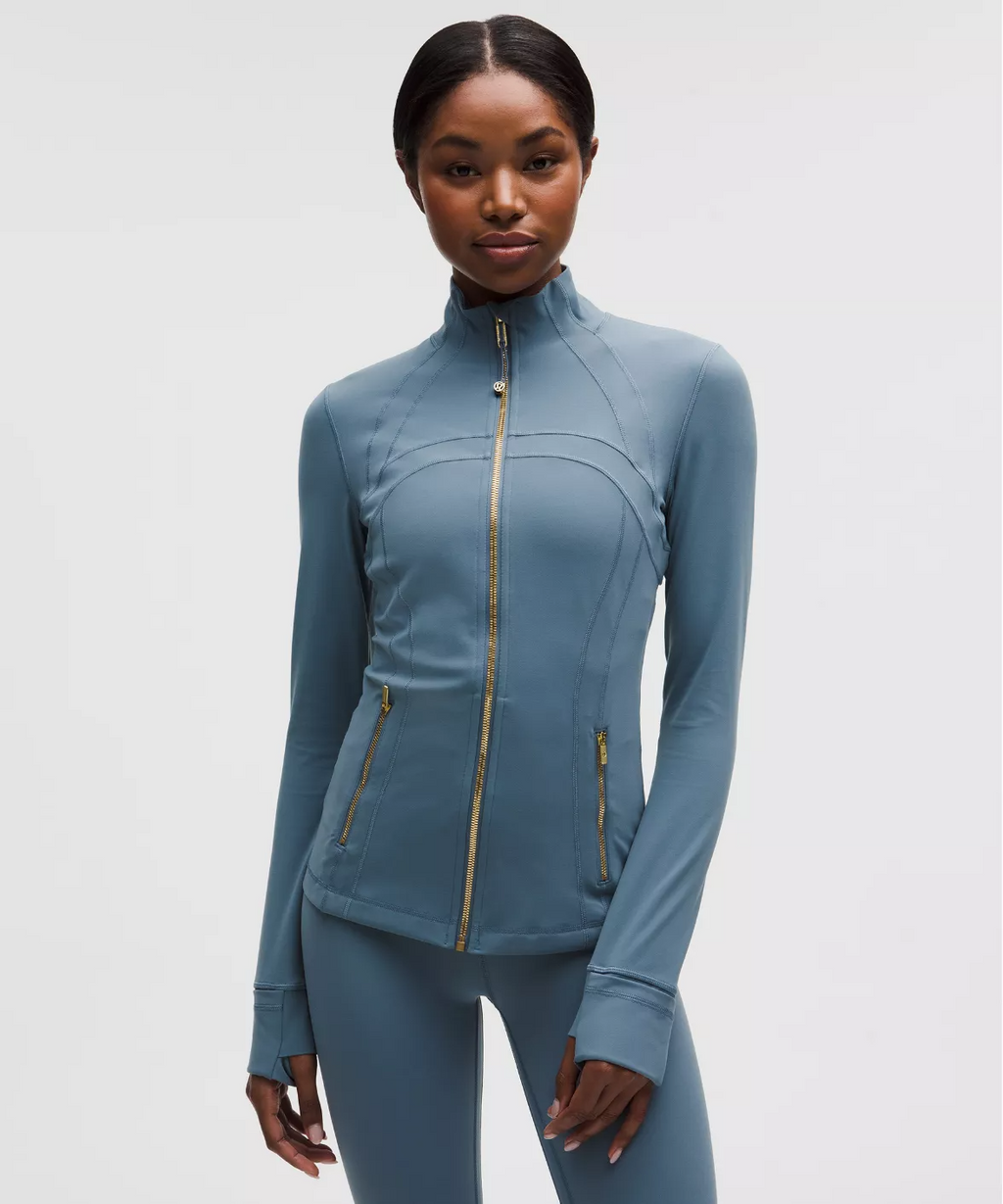 Haideyu wholesale women fitted zip up workout jacket front full view, high stretch slim athletic coat for yoga pilates, custom logo bulk orders at haideyu.com
